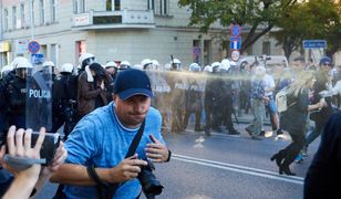 Burdy na Marszu Równości. 8 policjantów rannych, 21 osób zatrzymanych