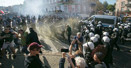 Marsz Równości w Lublinie. Policja zatrzymała kolejnego chuligana