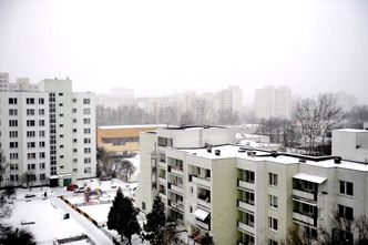 Słoneczne dachy. Ruszają dopłaty dla mieszkańców bloków. Nawet po 300 zł na rodzinę