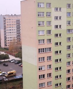 Tragedia w Łodzi. Nie żyje dziecko. Dziewczynka spadła z 11. piętra
