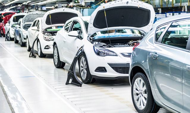 Opel redukuje zatrudnienie w gliwickiej fabryce. Pracę straci do 190 osób