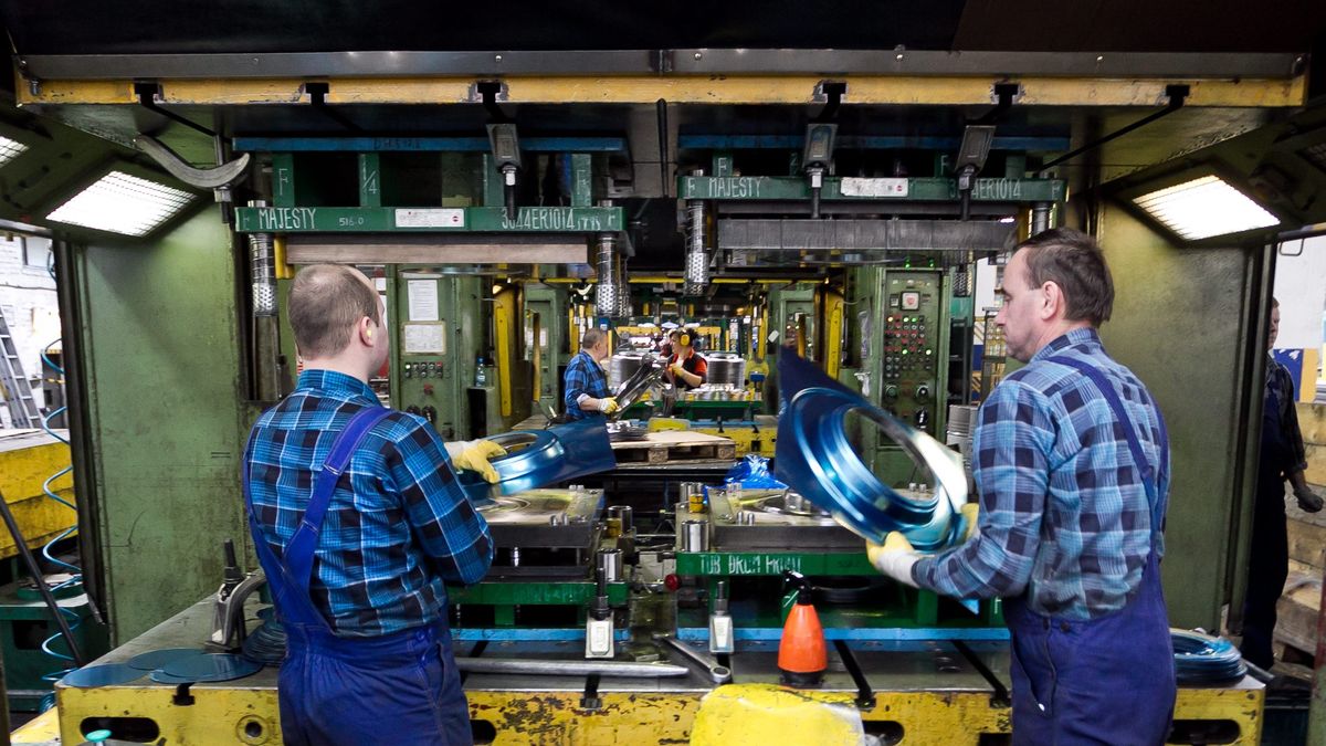 1,2 tys. kontroli czasu pracy wykazało dużo nieprawidłowości w polskich firmach. 