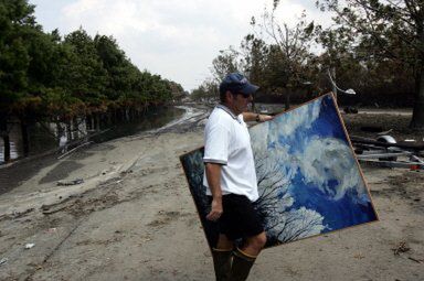 Nowy bilans huraganu Katrina - prawie 800 zabitych