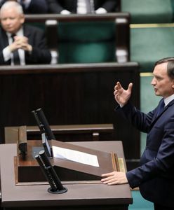 Posłowie PiS obronili ministra sprawiedliwości Zbigniewa Ziobrę. Wotum nieufności odrzucone