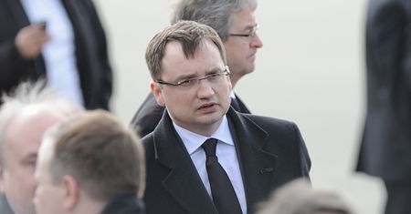 Zbigniew Ziobro z pensją większą od premiera. Wiemy, ile zarabia