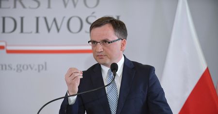 Dwaj mężczyźni mają dzielić los Tomasza Komendy. Zbigniew Ziobro polecił zbadanie sprawy