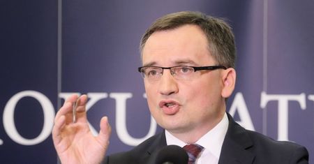 Ziobro: Żurek ma problemy z pamięcią