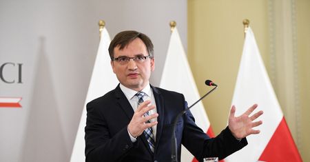 Zbigniew Ziobro o decyzji PE ws. Węgier: to zamach na demokrację