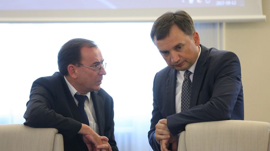 Minister Zbigniew Ziobro przed posiedzeniem rządu