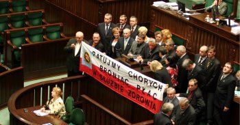 Samoobrona blokowała mównicę