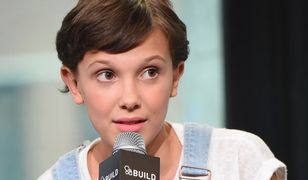 Millie Bobby Brown już nie jest uroczą dziewczynką ze "Stranger Things". Jedenastka zmienia się w piękną kobietę
