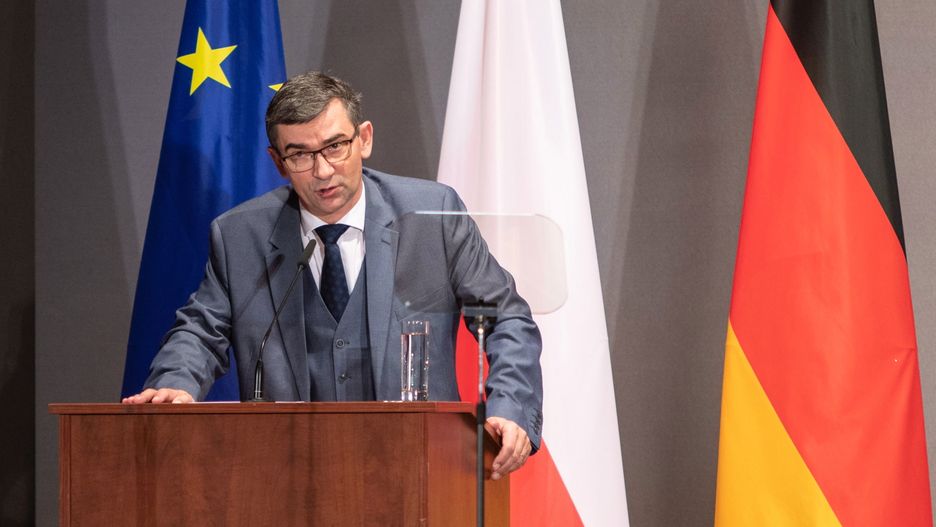 Ambasador Andrzej Przyłębski to prywatnie mąż prezes TK Julii Przyłębskiej