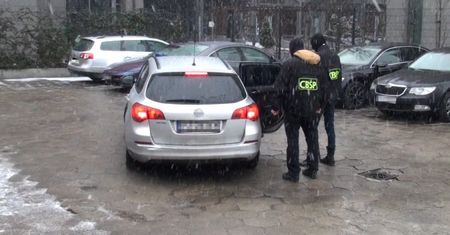 Wyłudzili ponad milion złotych. Stworzyli do tego "drzewo genealogiczne"