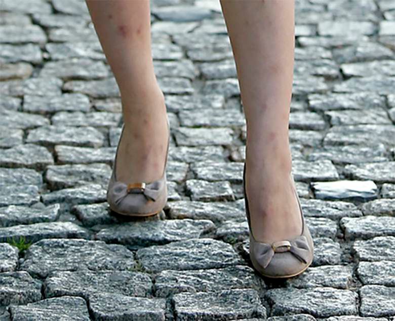 Julia Wróblewska buty, przed studiem DDTVN