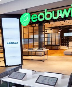 Analogowe "zetki". Młode pokolenie woli zakupy w sklepach stacjonarnych