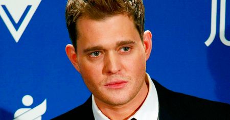Syn Michaela Buble pokonał raka? Żona muzyka pokazała intymne zdjęcie