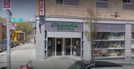 Zwłoki zawinięte w dywan znalezione przed Starbucksem w Nowym Jorku