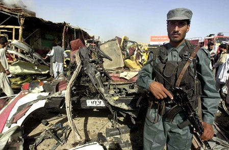 10 osób zginęło w wybuchu bomby w Afagnistanie