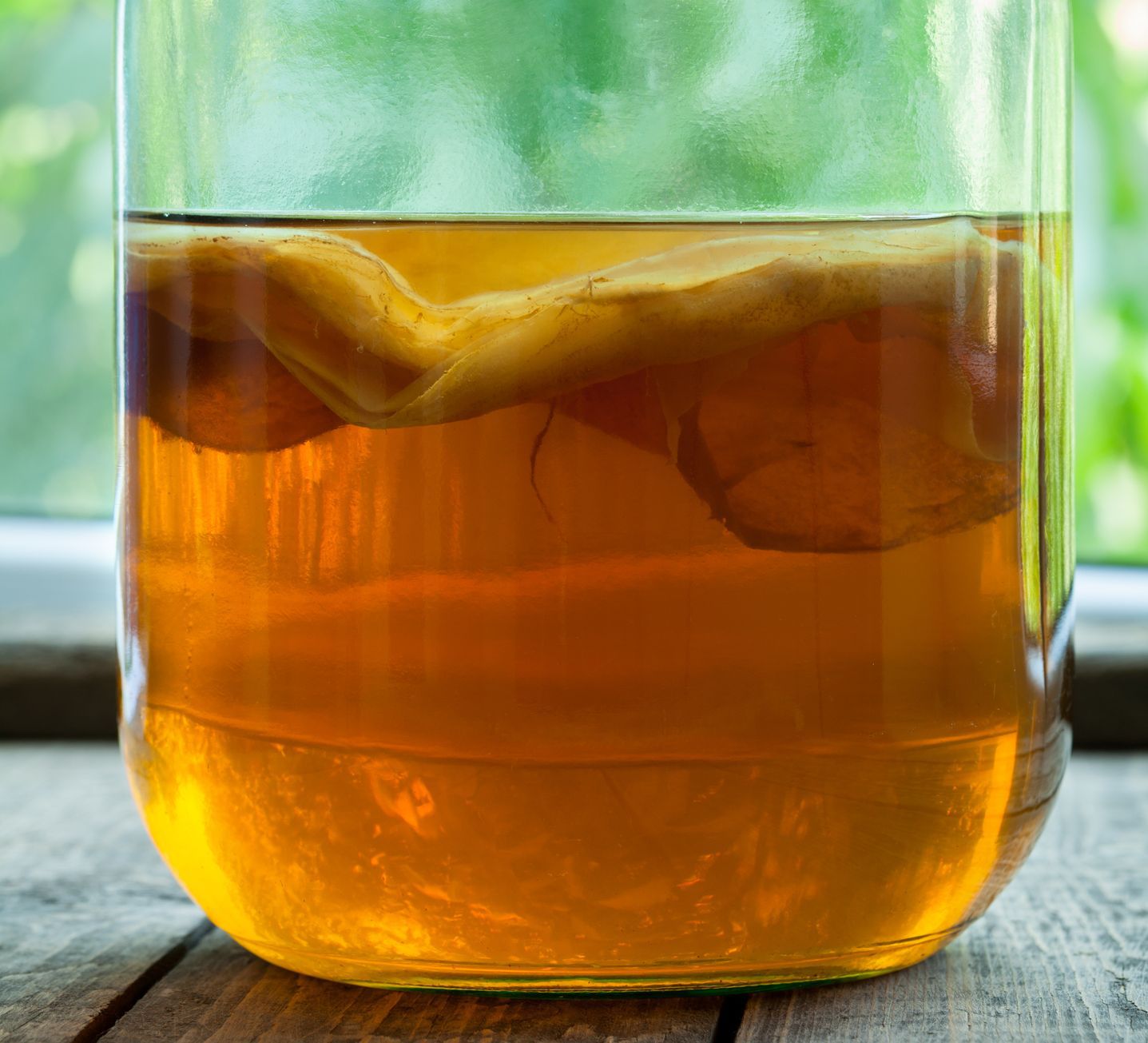 Kombucha w słoju