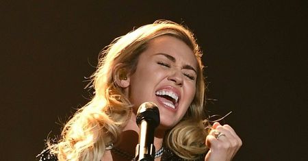 Miley Cyrus z nowym mini albumem. Tuż przed występem na Orange Warsaw Festival