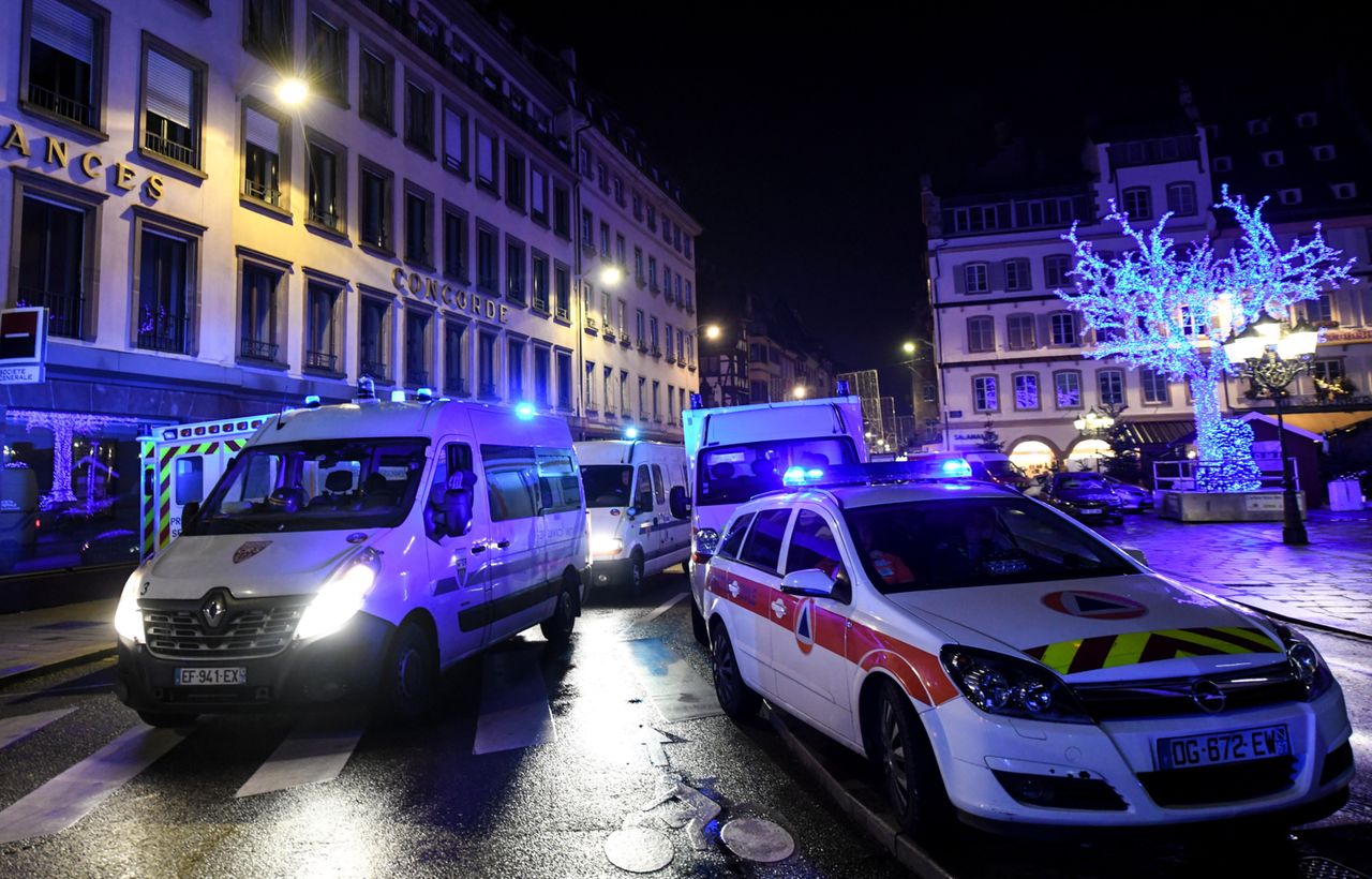 Akt terroru w Strasburgu. Trwa obława na napastnika