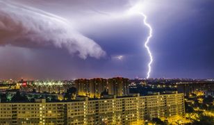 Będzie ciepło i burzowo. Sprawdź, gdzie przyda się parasol