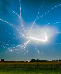 Uwaga, załamanie pogody. Alarmy przed burzami