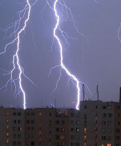 Burze i grad nad Polską. Ostrzeżenia IMGW