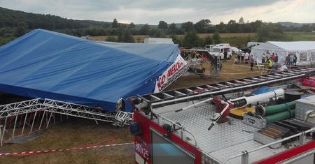 Wiatr przewrócił scenę. Święto Pieroga odwołane