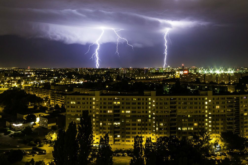 Front nadciąga nad Polskę. Ostrzeżenia IMGW