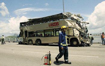 22 ofiary katastrofy autobusu w Hongkongu