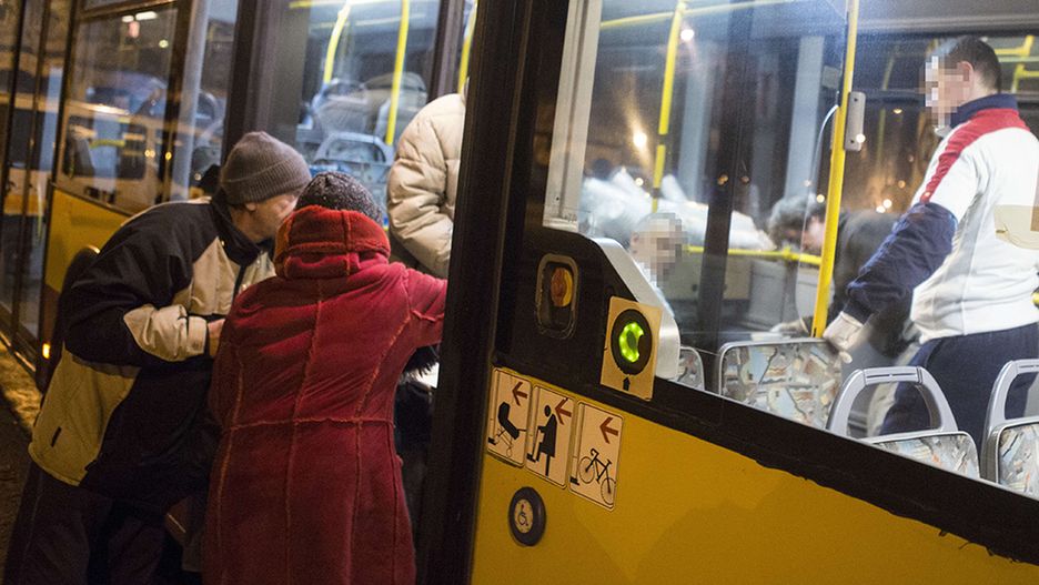 Autobus potrącił pieszego