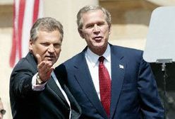 Bush i Kwaśniewski scalają Europę z Ameryką