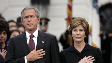 Minuta ciszy przed Białym Domem