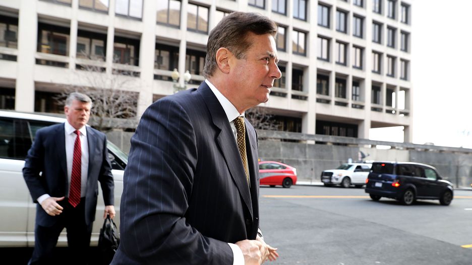 Paul Manafort, oprócz oszustw na tle finansowym, był też oskarżany o kontakty z prorosyjskimi politykami na Ukrainie