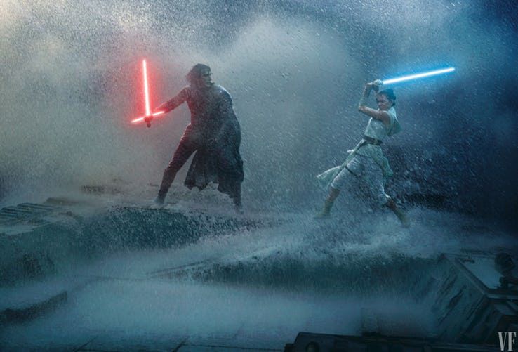 “Gwiezdne Wojny IX. Skywalker. Odrodzenie”: pokazano zdjęcia z filmu. Pojawili się nowi bohaterowie 
