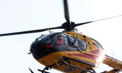 Wielkopolskie. Nastolatkowie wypadli z balkonu. Przyleciał helikopter