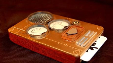 Najbardziej niewygodny telefon świata 1