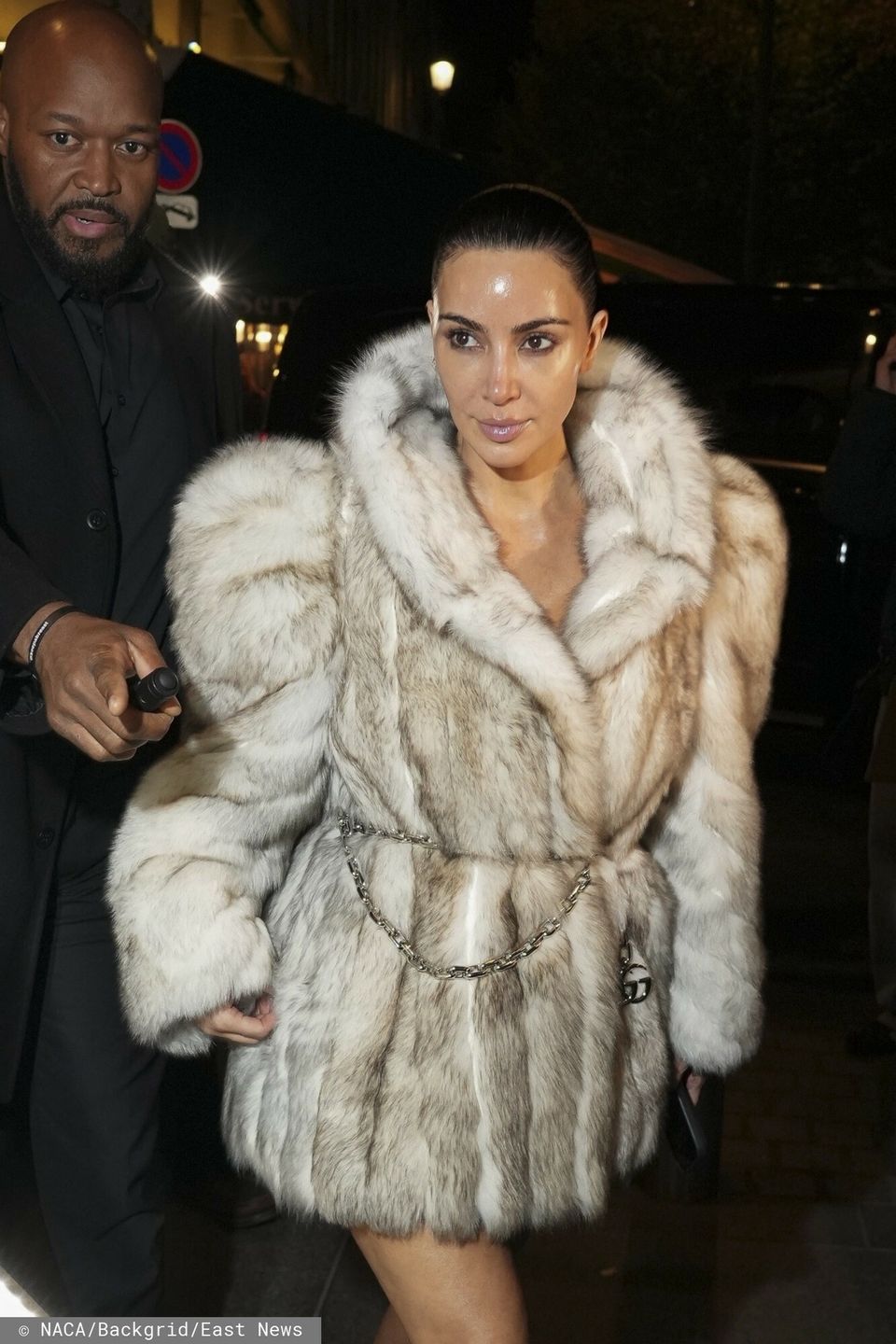Kim Kardashian w futerku Gucciego