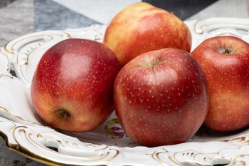 Co się stanie, gdy będziesz jadł codziennie jedno jabłko? Nie każdy ma tego świadomość