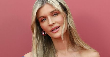 Joanna Krupa podjęła się licznych zabiegów. Teraz alarmuje: "UCIEKAJCIE od tego"