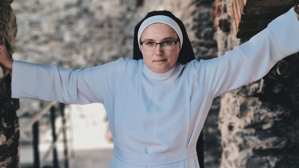 Zakonnica przerwała milczenie
