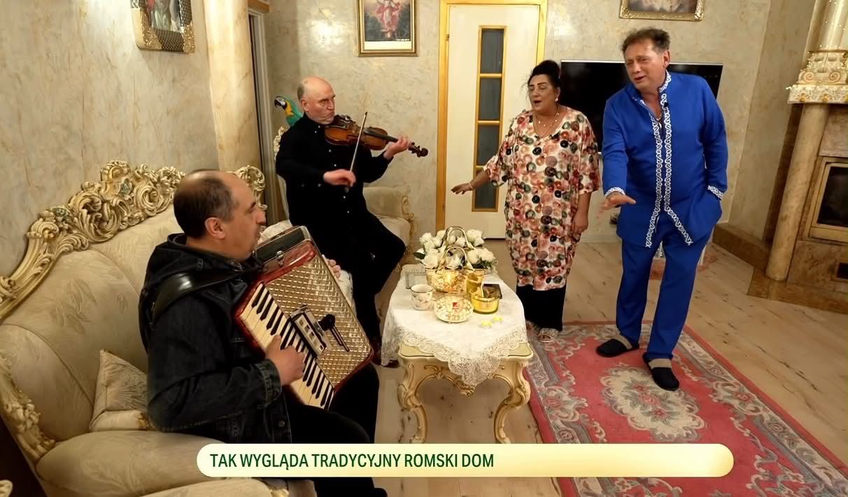 Bogdan Trojanek pochwalił się willą i autem