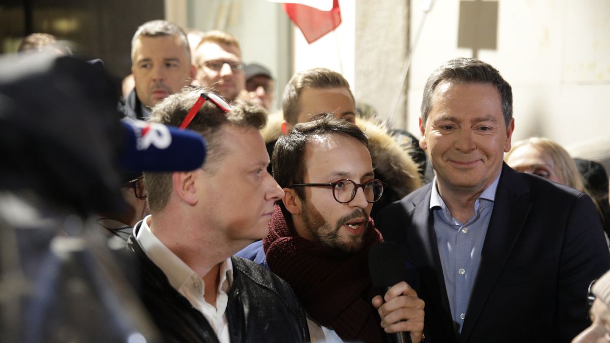 Marcin Tulicki, Samuel Pereira i Michał Adamczyk w trakcie "Manifestacji w obronie wolnych mediów"