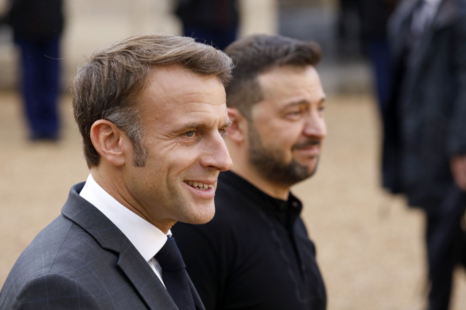 Macron rozmawiał z Zełenskim. Wiadomo, co od niego usłyszał