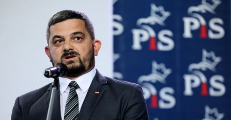 Polityk PiS zawieszony na Twitterze. Krzysztof Sobolewski pisze do administratorów