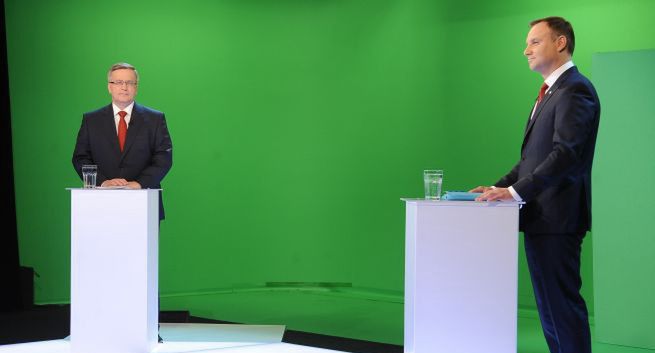 „W debacie w TVN Duda wyważony, Komorowski lepszy niż w kampanii”