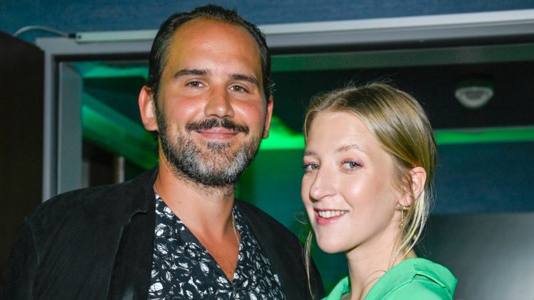 Lara Gessler na pokazie kolekcji MMC