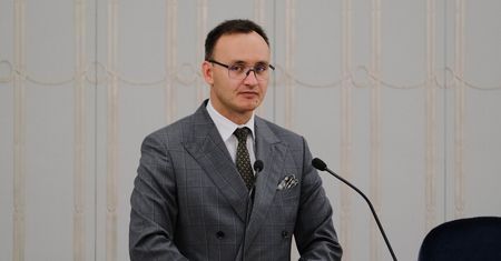 O. Tadeusz Rydzyk na urodzinach Radia Maryja. Rzecznik Praw Dziecka zabiera głos