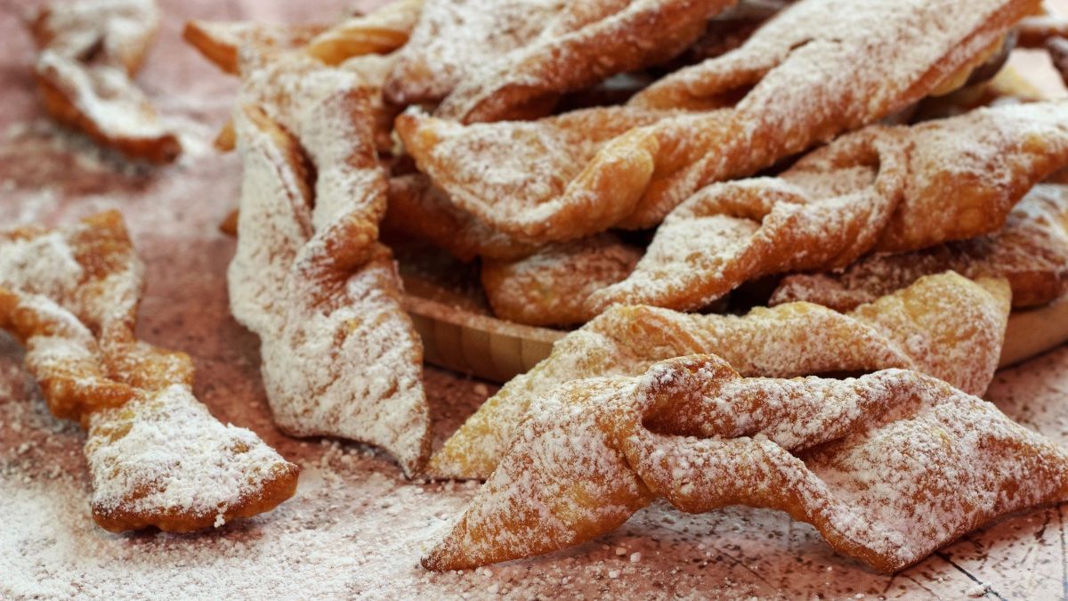 Klasyczne faworki są najsmaczniejsze